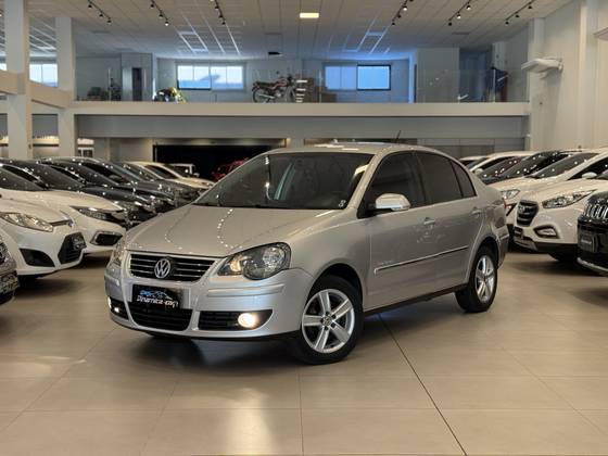 VOLKSWAGEN POLO 1.6 MI COMFORTLINE 8V FLEX 4P AUTOMÁTICO VOLKSWAGEN POLO 1.6 MI COMFORTLINE 8V FLEX 4P AUTOMÁTICO